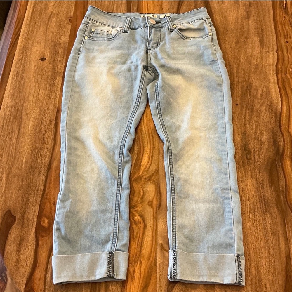 Indigo Rain‎ Denim Jeans Vintage Low Rise Light Wash Cuffed Capri Juniors Size 3